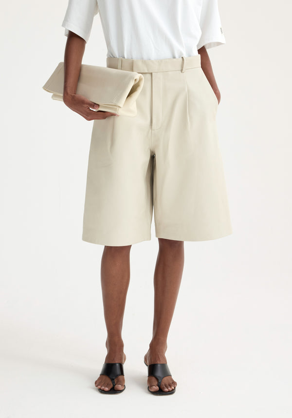 Róhe Leather Loose-fit Shorts | Chalk