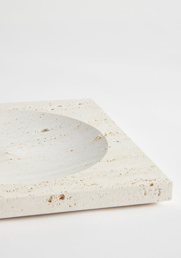 Róhe Medium Tray | Travertine