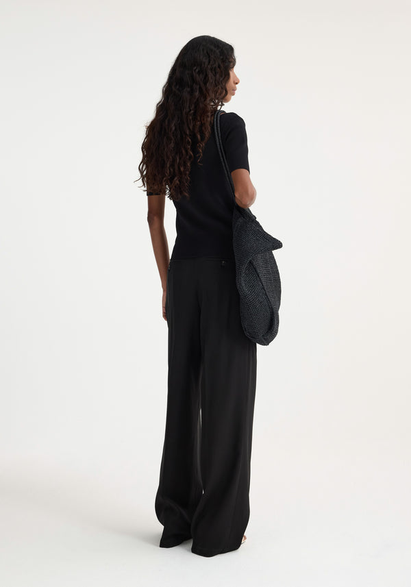 Róhe Mid-waisted Pleated Trousers | Black