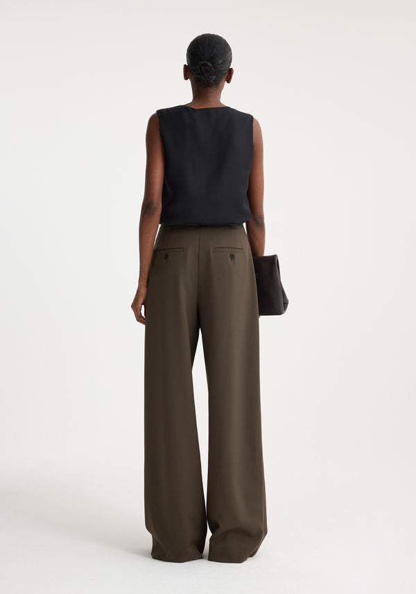 Róhe Relaxed Drawstring Trousers | Earth
