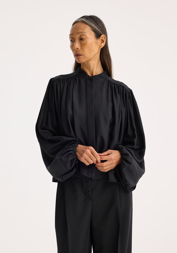 Róhe Silk Pleated Top | Black