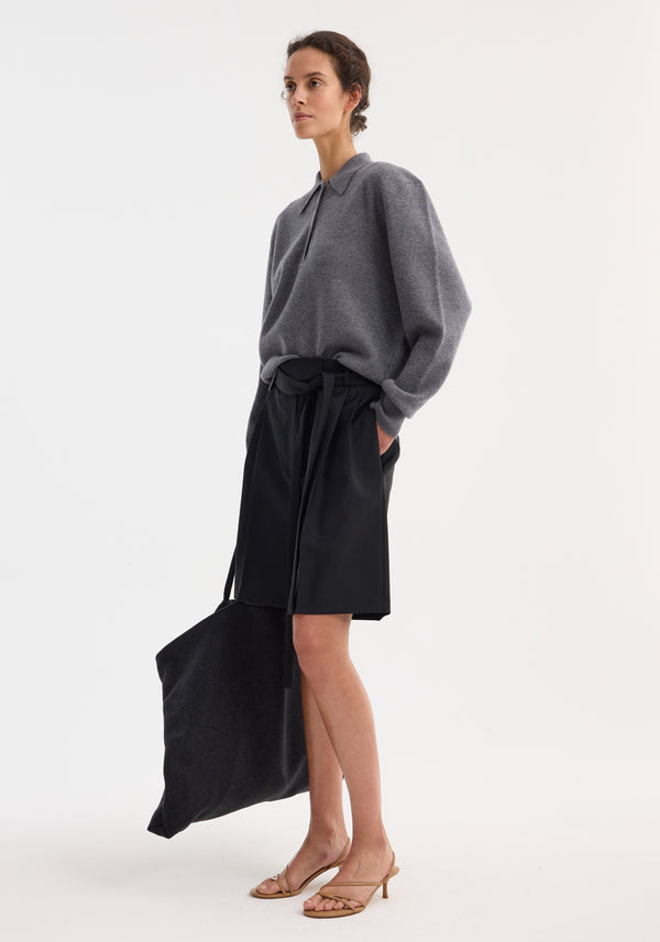 Róhe Tailored Belted Shorts | Black