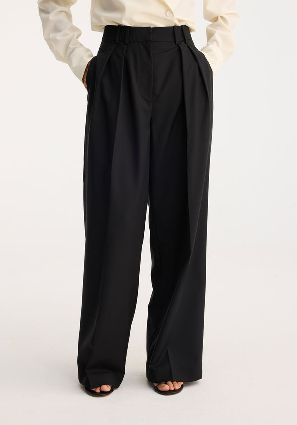 Róhe Wide Leg Double Pleated Trousers | Black