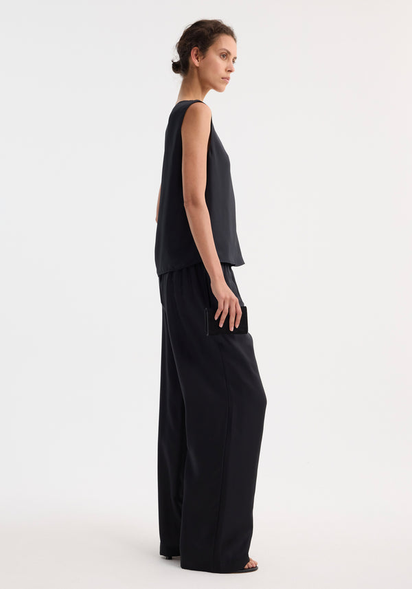 Róhe Wide Leg Silk Trousers | Black