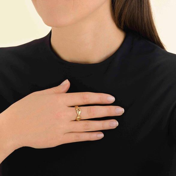 Rosefield Linked Ring