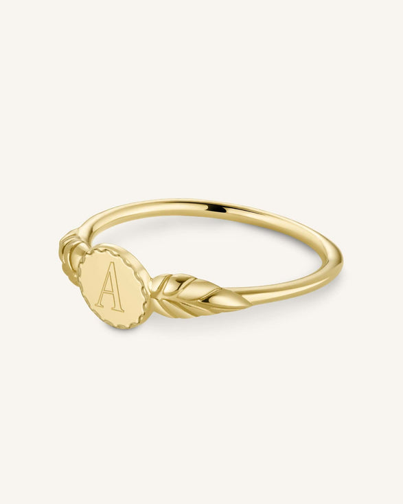 Rosefield Rosey Pinky Ring Goudkleurig