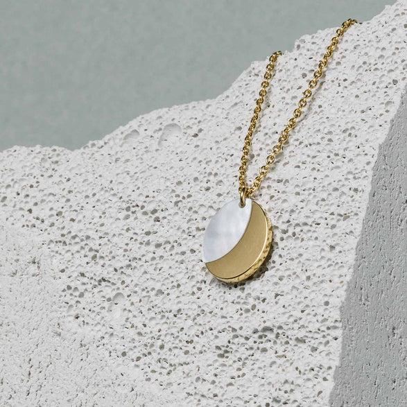 Rosefield Unite Mother Of Pearl Necklace Goudkleurig