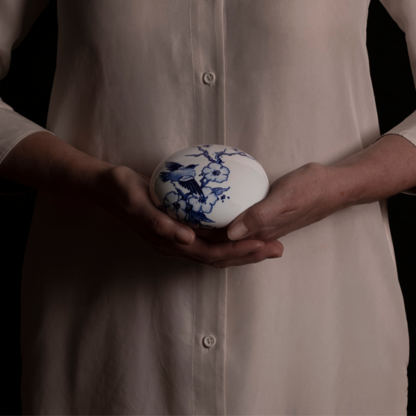 Royal Delft Memento Blue Pebble Free As A Bird