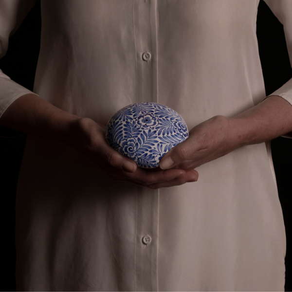 Royal Delft Memento Blue Pebble Rustic Flowers