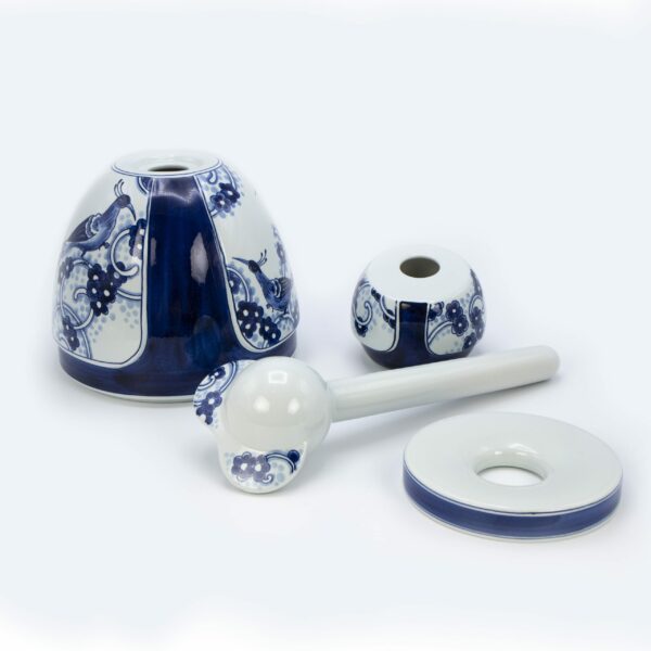 Royal Delft Proud Mary Flower Peacock