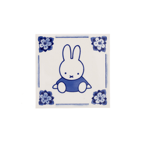 royal delft Tegel nijntje zittend