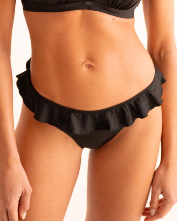 Sam Friday Boa Black