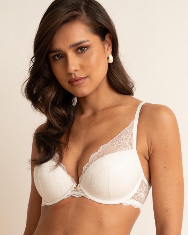 sam friday Demi Offwhite