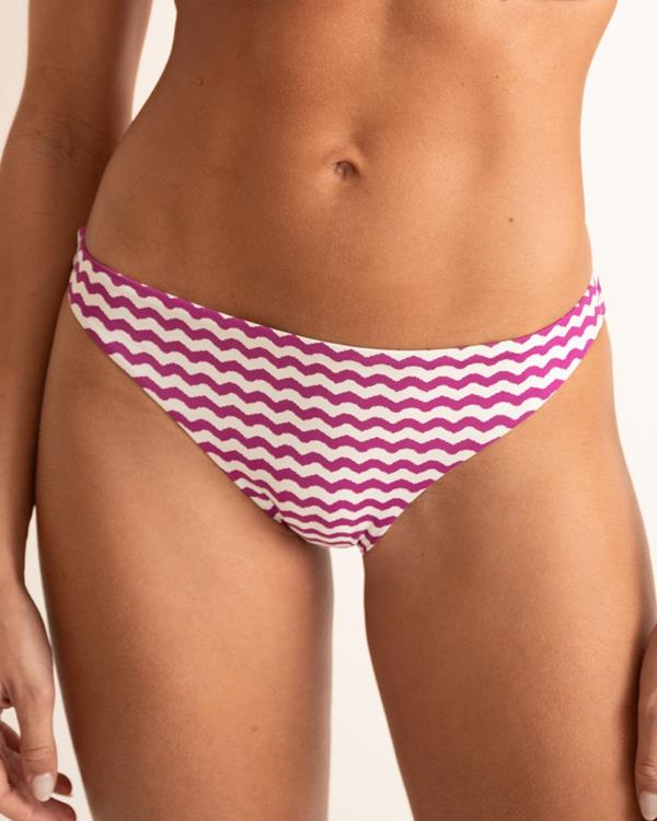 Sam Friday Isla Purple Wave