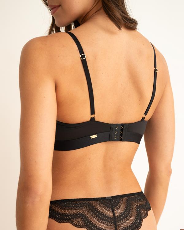 Sam Friday Ivy Black