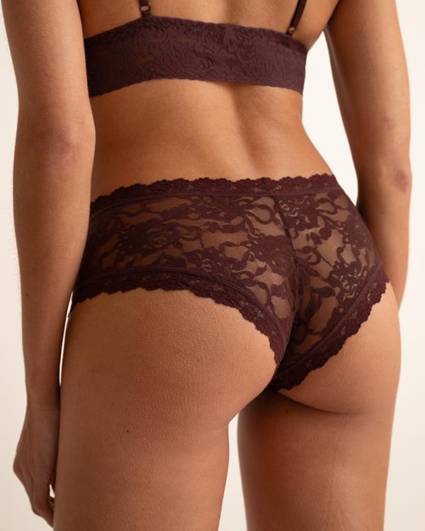 Sam Friday Lacey Short Port