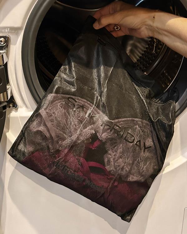 Sam Friday Laundry Bag Black