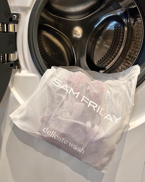 Sam Friday Laundry Bag White