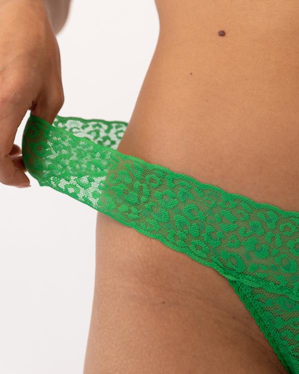 sam friday Pam Thong Leopard Green