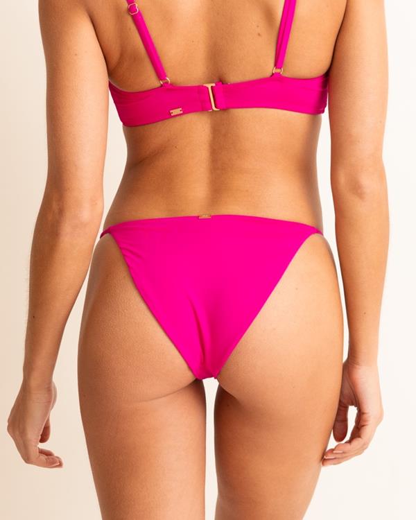 Sam Friday Seca Hot Pink