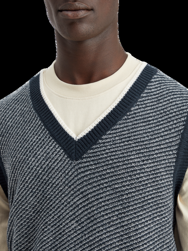 Scotch & Soda Vest Met V-hals Speciale Steek