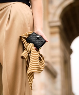 Secrid Description - Miniwallet Emboss Diamond Black