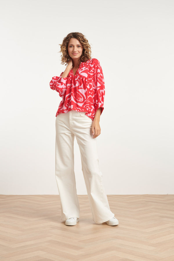 Smashed Lemon 24007 Bloemen Barok Losvallende Top Met Ballonmouwen | Pink-Red