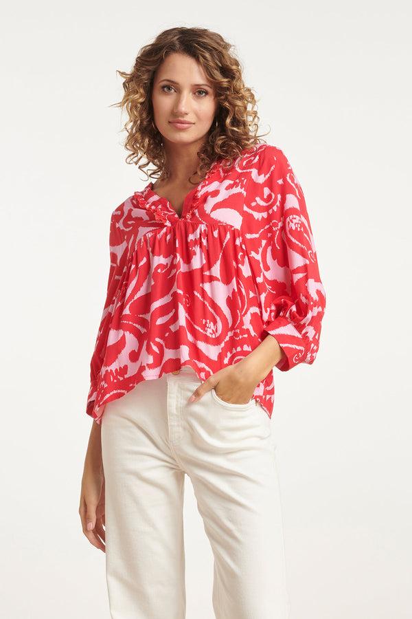 smashed lemon 24007 Bloemen Barok Losvallende Top Met Ballonmouwen | Pink-Red