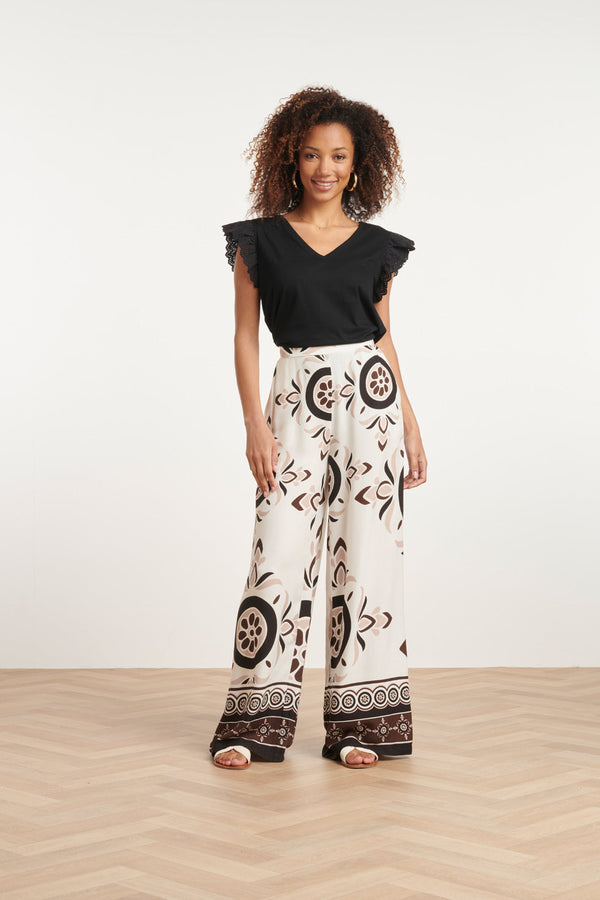 smashed lemon 24056 Lang Flowy Broek Met Ornamentprint | White-Sand