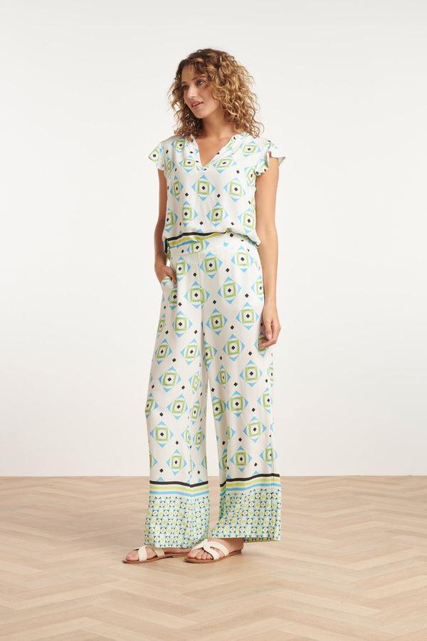 smashed lemon 24070 Lange Flowy Zomerbroek Met Grafische Print | White-Multicolour