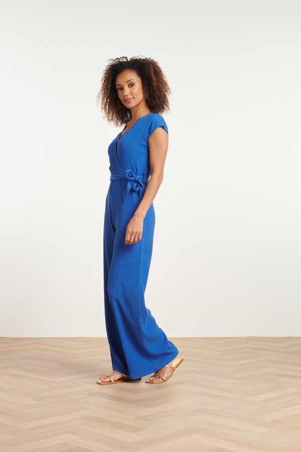 Smashed Lemon 24083 Lange Aansluitende Jumpsuit | Cobalt Blue