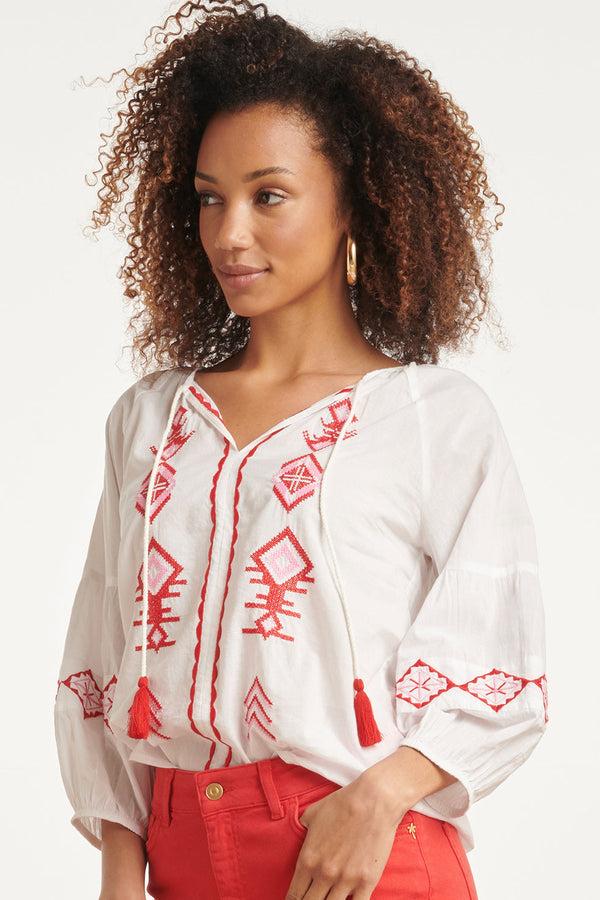 Smashed Lemon 24123 Ademende Te Top Met Tribal Borduurwerk | White-Multicolour