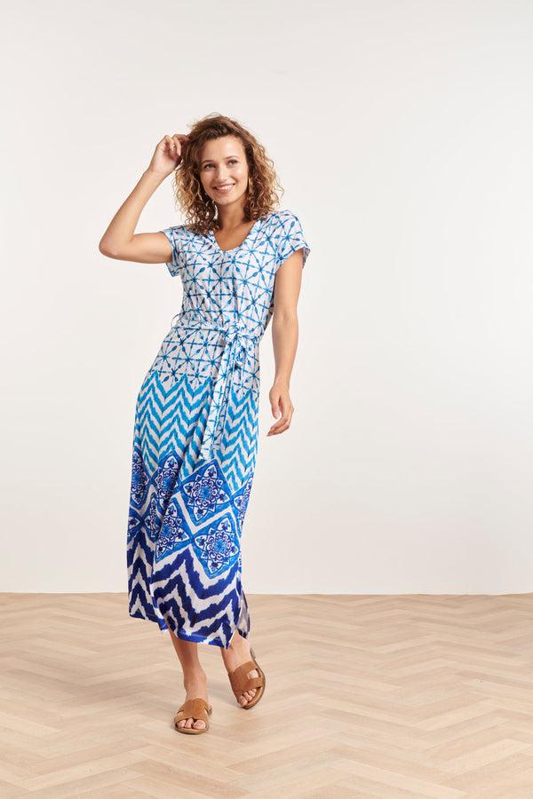 Smashed Lemon 24360 Dames Maxi Te Jurk Met Ornamentaal Print | Off White-Blue