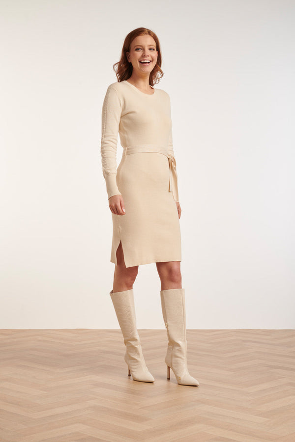 Smashed Lemon 24622 Beige Gebreide Jurk Met Ronde Hals | Sand