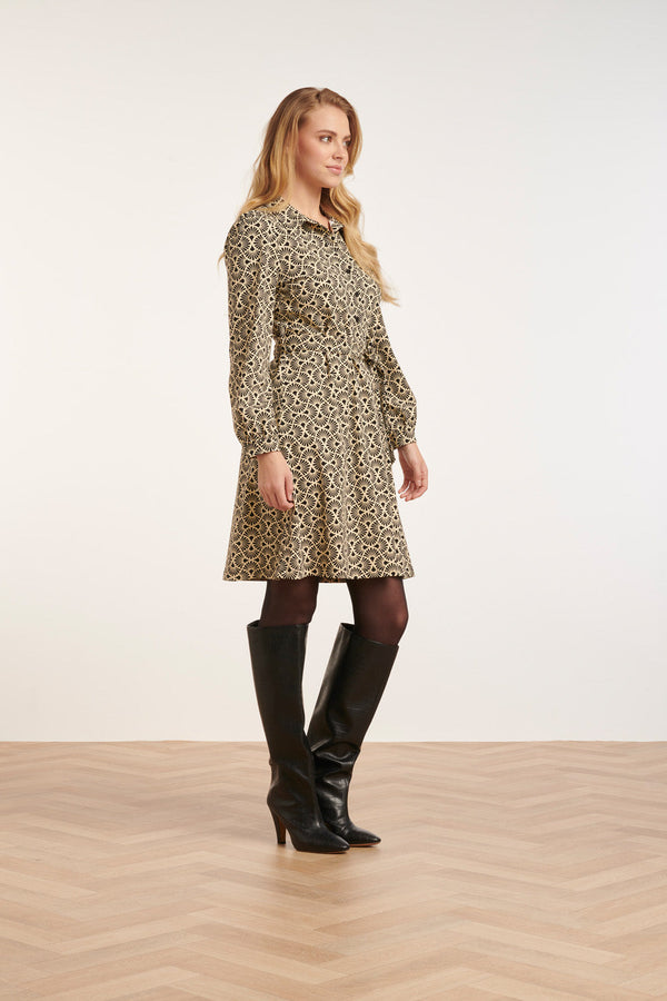 Smashed Lemon 24713 Grafisch Bloemige Travel Kwaliteit Jurk | Sand-Black