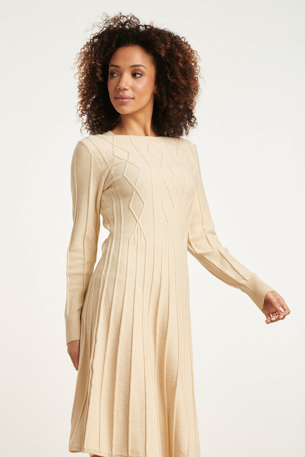 Smashed Lemon 24797 Lange Gebreide Jurk Met Grafische Lijnstructuur | Sand
