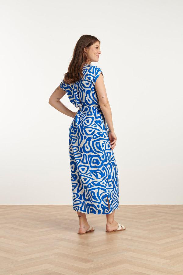 Smashed Lemon 25003 Midi Jurk Met Te Abstracte Print | Cobalt Blue-White