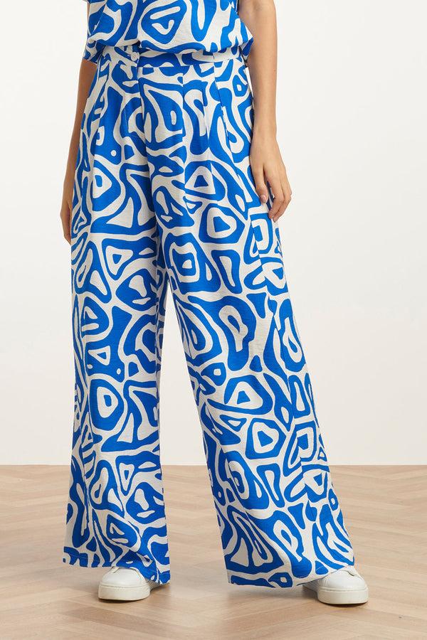 Smashed Lemon 25004 Wijde Broek Met Te Abstracte Print | Cobalt Blue-White