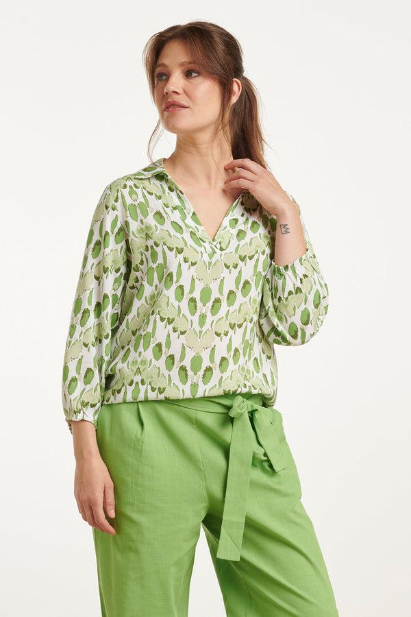 smashed lemon 25031 V-Hals Bloes Met Slangenprint | White-Light Green smashed lemon 25031 V-Hals Bloes Met Slangenprint | White-Light Green