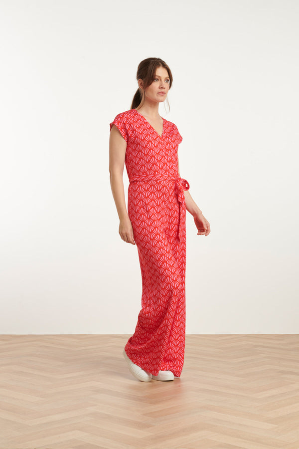 Smashed Lemon 25039 V-Vormige Jumpsuit Met Overlappende Halslijnschelpprint | Red-Pink