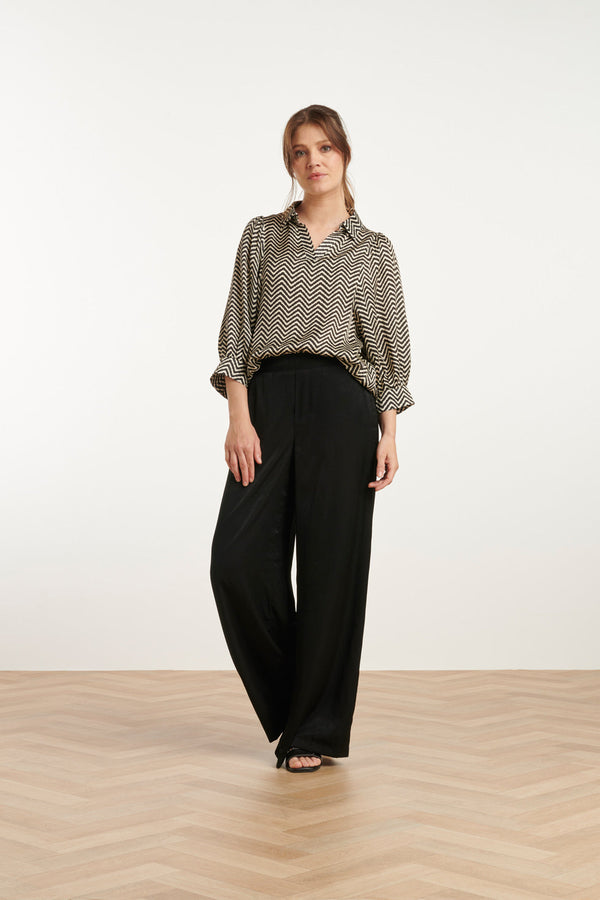 Smashed Lemon 25049 Zigzag Print Top Met Kraag3/4 Puff Mouwen | Offwhite-Black