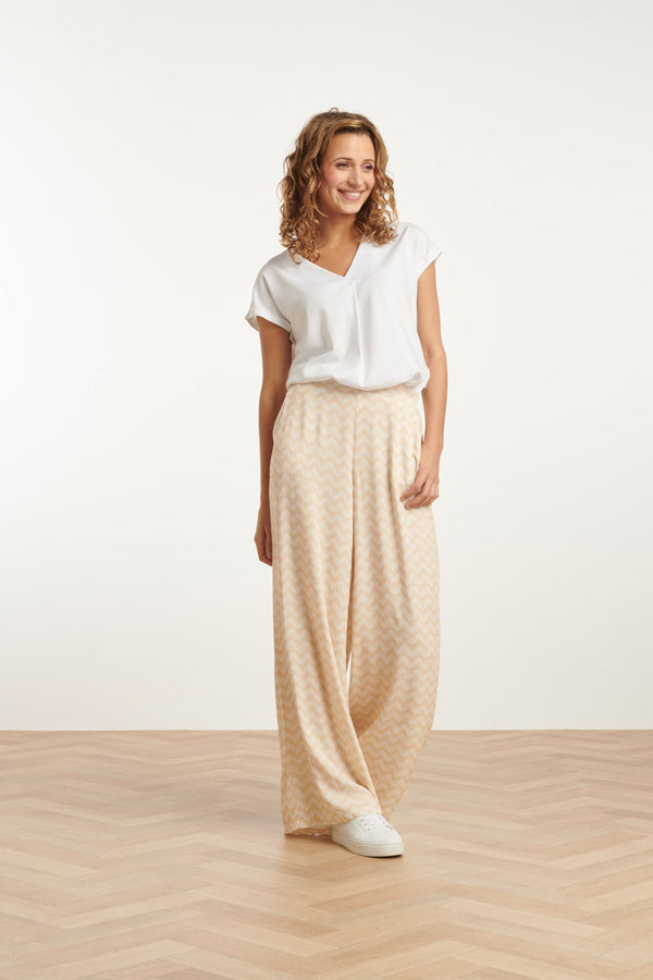 Smashed Lemon 25064 Wijde Broek Met Schelp Zigzagprint | Sand-White