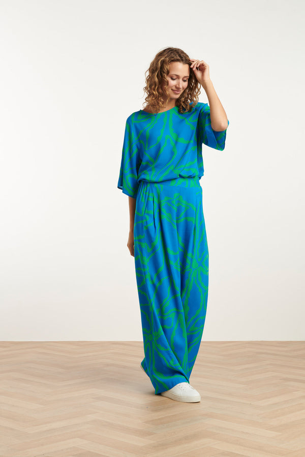 Smashed Lemon 25067 Top Met Grafische Bloemenprint | Cobalt-Green