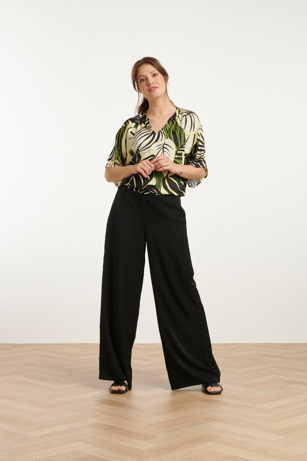 Smashed Lemon 25071 Leaf Print Chiffon Top Met V-Halsflared Mouwen | Green-Multicolour