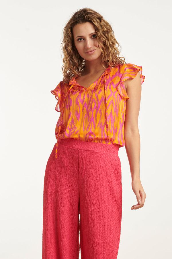 smashed lemon 25074 Chiffon Frilly Top Met Aztec Print | Orange-Pink smashed lemon 25074 Chiffon Frilly Top Met Aztec Print | Orange-Pink