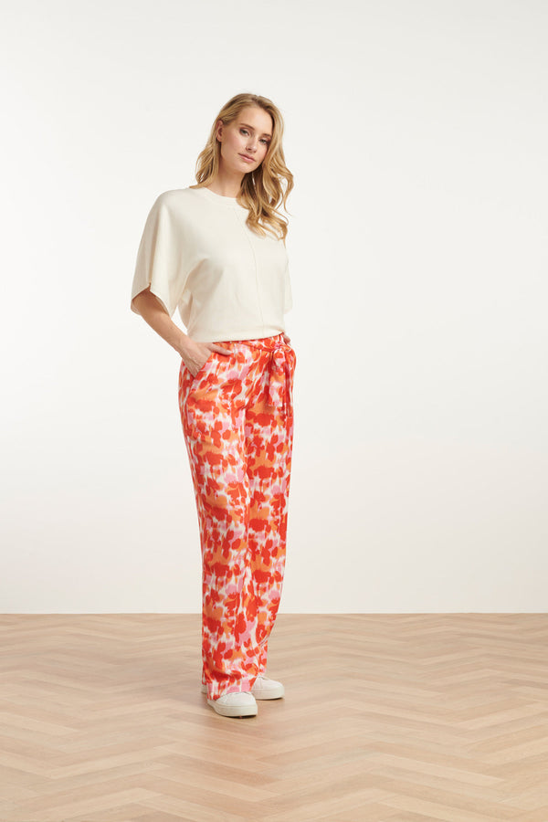 Smashed Lemon 25209 Satijnen Broek Met Peach Bloemenprint | Peach-Multicolour