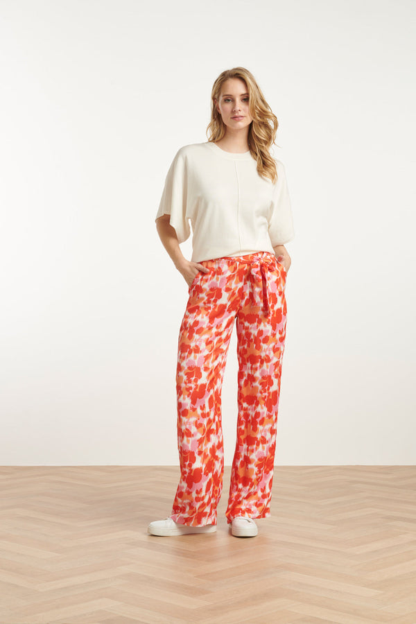 smashed lemon 25209 Satijnen Broek Met Peach Bloemenprint | Peach-Multicolour