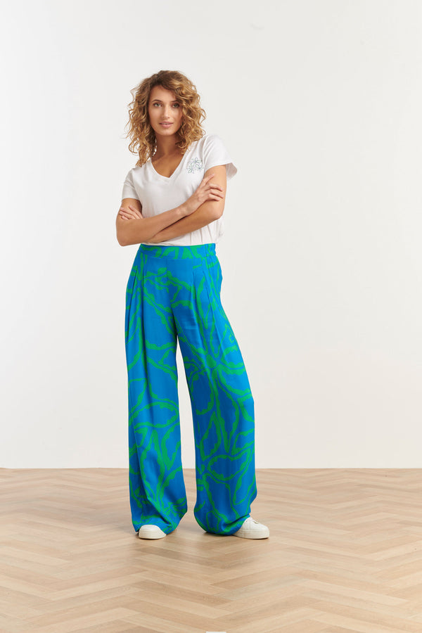 Smashed Lemon 25226 Te Katoenen T-Shirt Met Borduursel Van Cobalt Bloemen | White-Multicolour