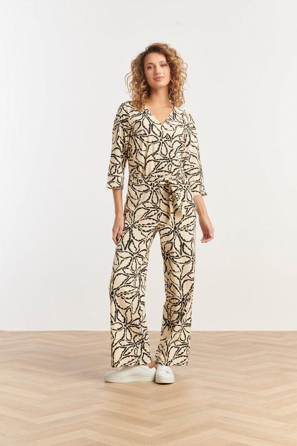 Smashed Lemon 25241 Jumpsuit Met E Bloemenprinttravel Kwaliteit | Sand-Black