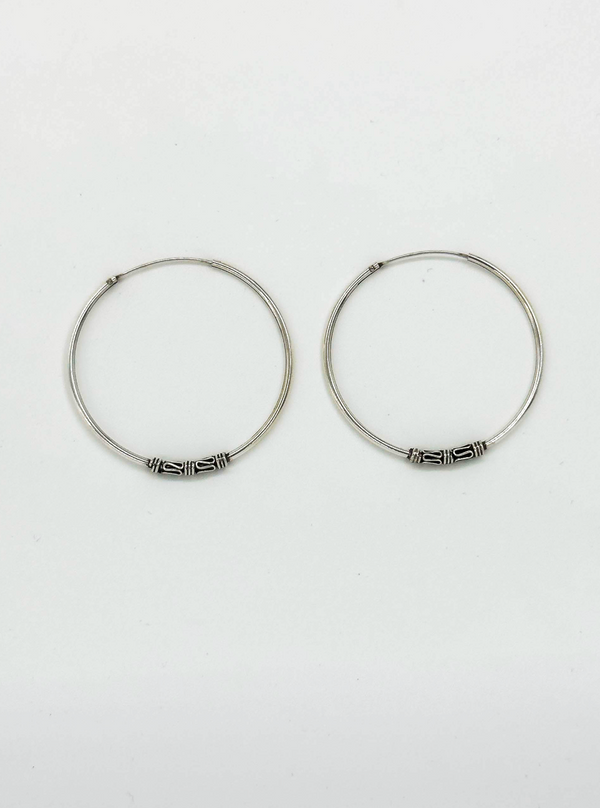 Smashed Lemon 60029 Middelgrote En Bohemian Hoepel Oorbellen | Silver